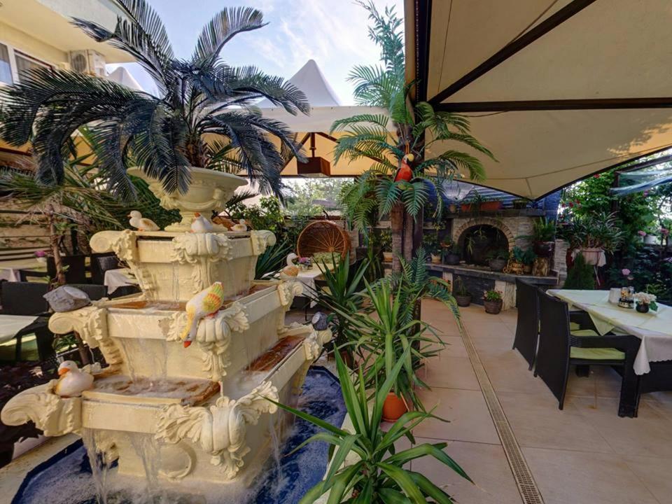 Family Hotel Gogov Sinemoretz Exterior foto