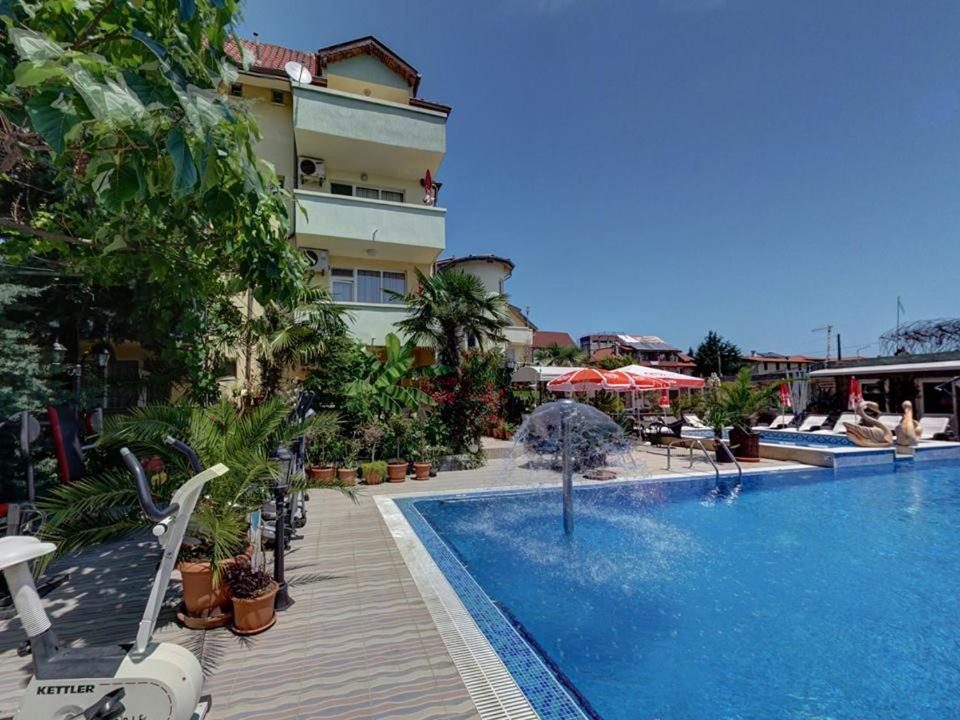 Family Hotel Gogov Sinemoretz Exterior foto