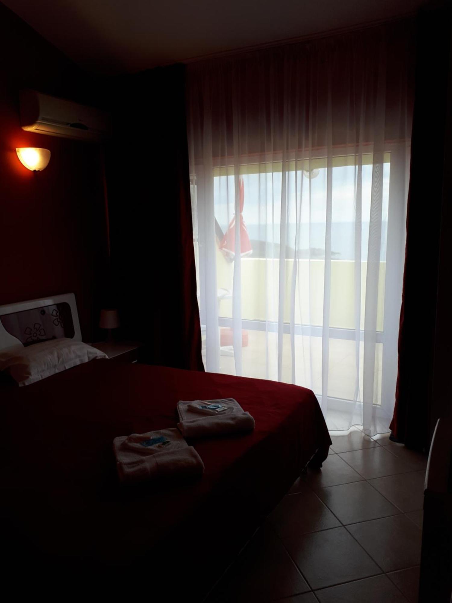 Family Hotel Gogov Sinemoretz Zimmer foto